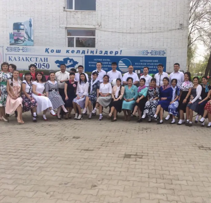 Ардагерлерге сый құрмет