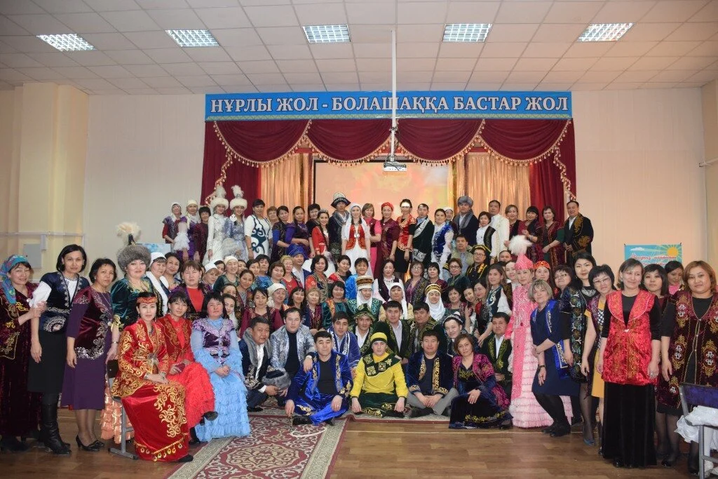 Төрлет, төрлет - Әз Наурыз!